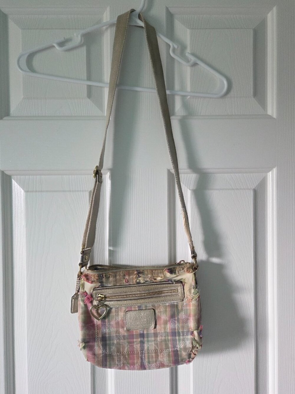 FLAWED Coach poppy crossbody purse